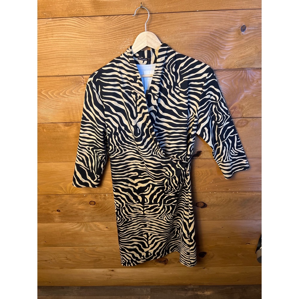 J.McLaughlin Catalina Cloth Animal Print Faux Wrap Dress 3/4 Sleeve V Neck Blk